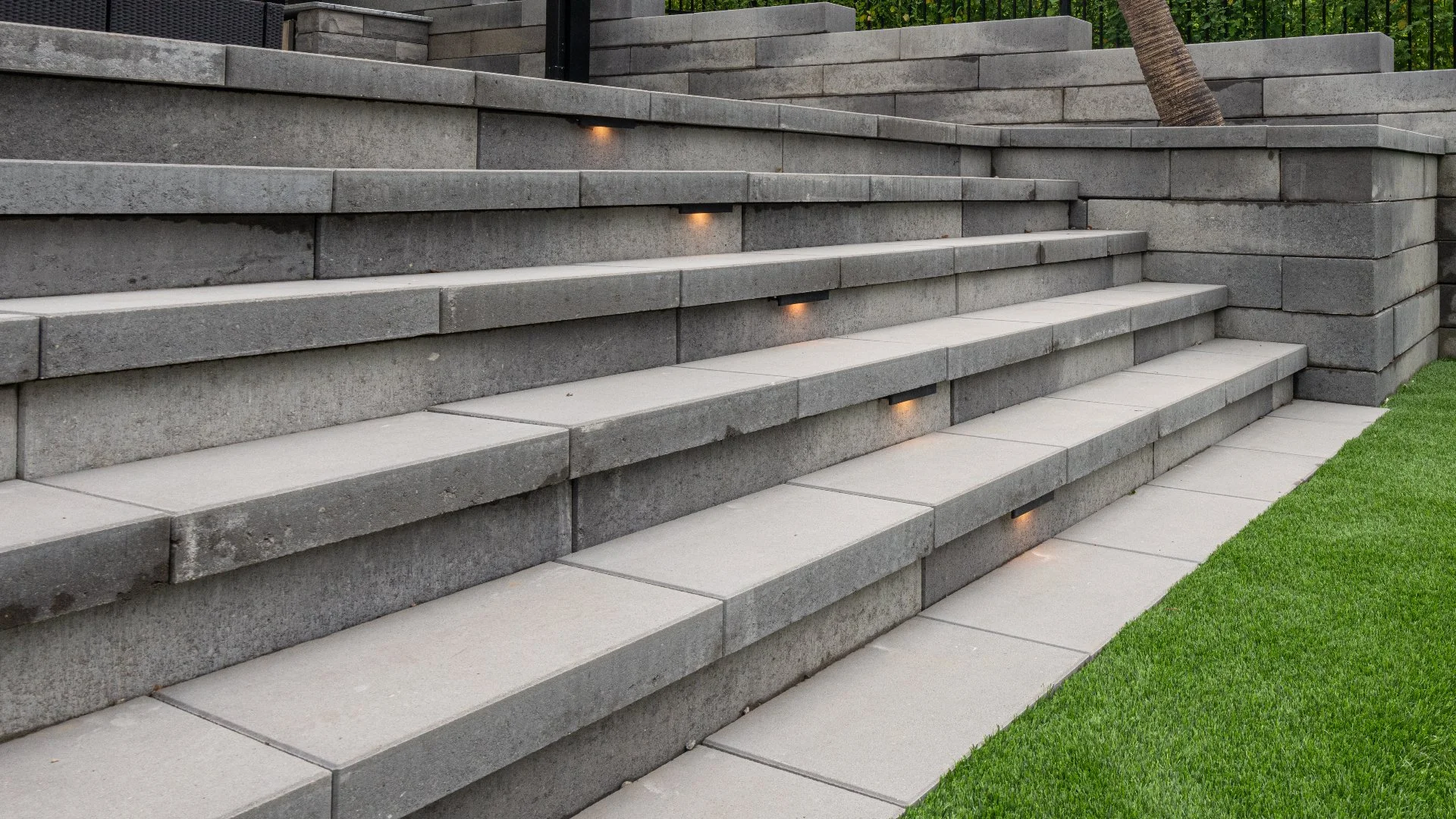 What Can You Expect During an Outdoor Lighting Consultation?